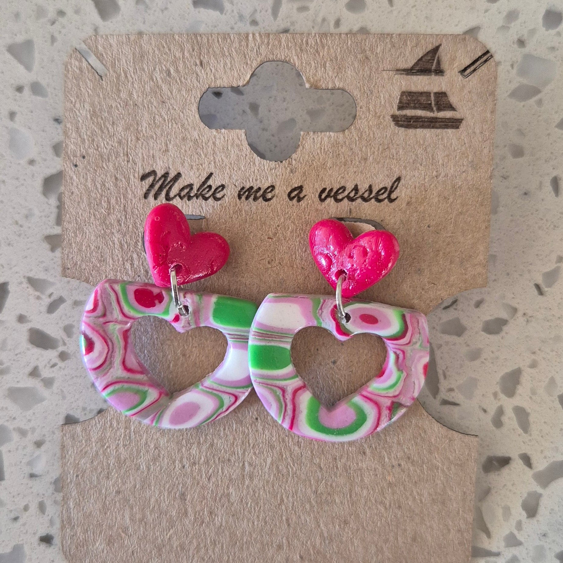 Marbled hearts with green and pink